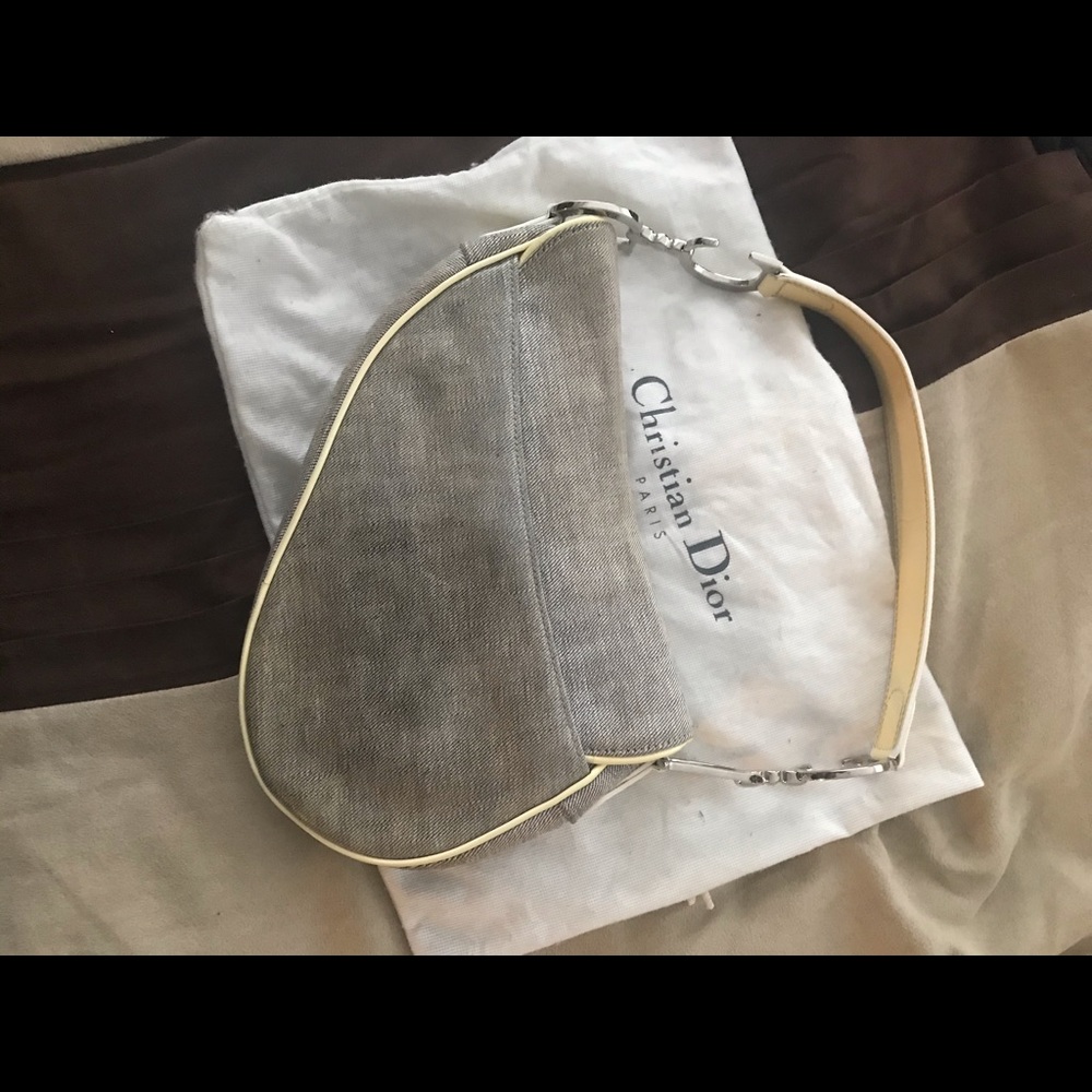 Authentic Vintage Christian Dior Saddle Bag – Gray Canvas & Patent Leather - Picture 2 of 7